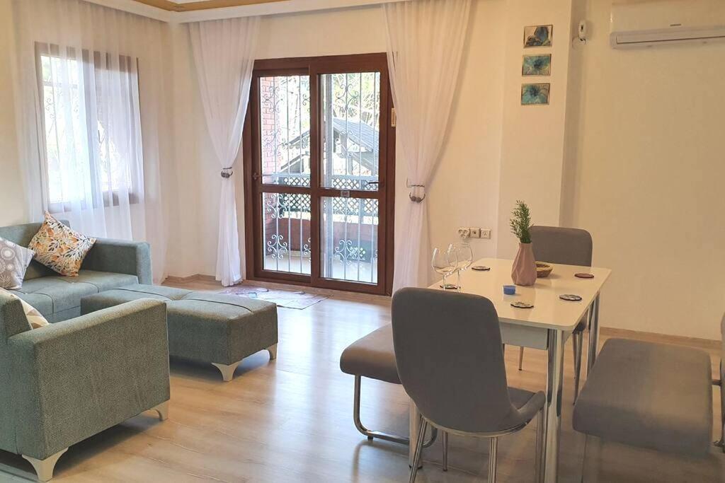 2+1 Apartm With Garden + Balcony , At Ladies Beach Κουσάντασι Εξωτερικό φωτογραφία